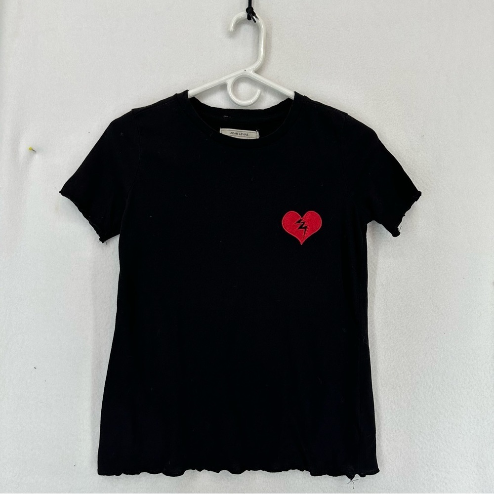 Adam Levine Broken Heart Embroidered T Shirt Women’s Medium Black